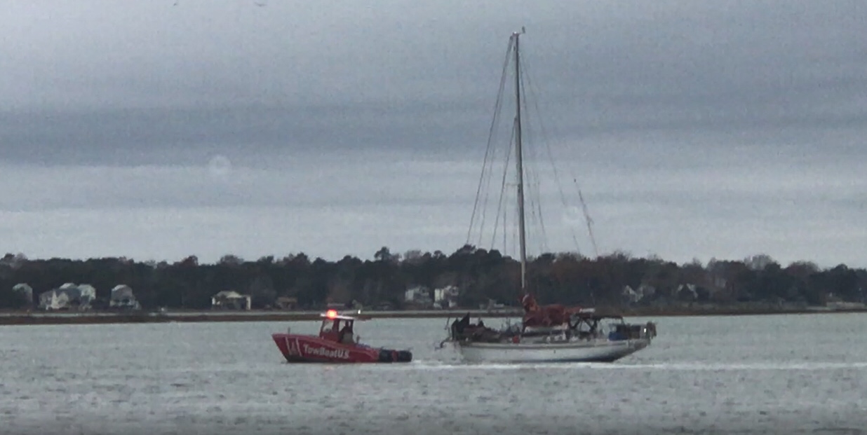 Sailboat hard aground @ New River